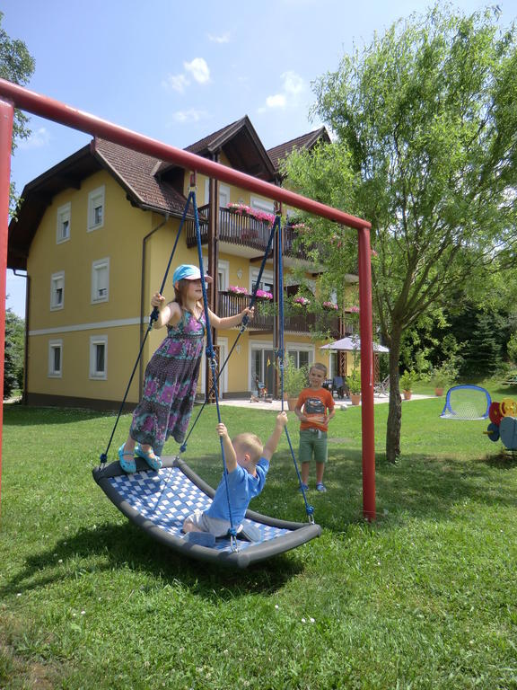 Appartement Landhaus Felsenkeller Sankt Kanzian am Klopeiner See Bagian luar foto