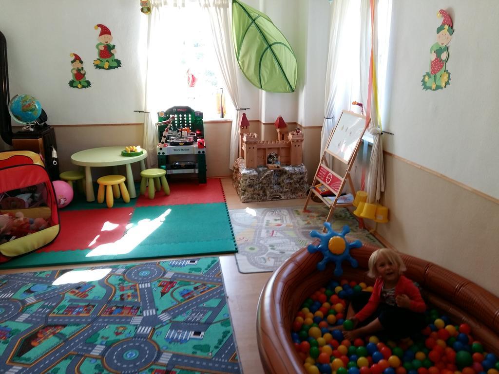 Appartement Landhaus Felsenkeller Sankt Kanzian am Klopeiner See Bagian luar foto